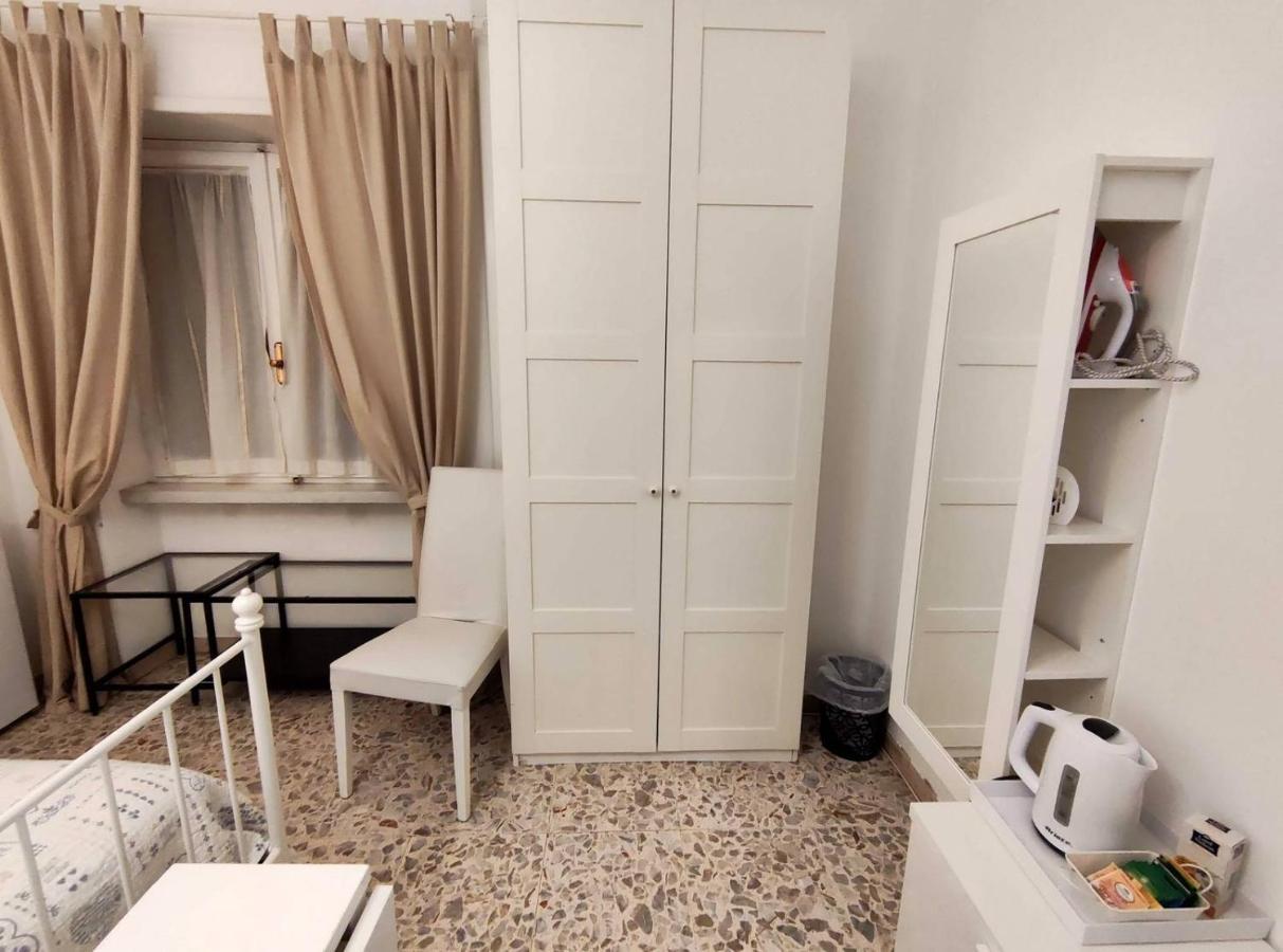 Sergio Tourist Rental Close Tiburtina Station Rome Buitenkant foto