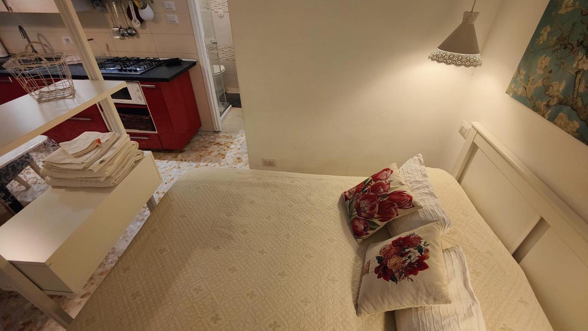 Sergio Tourist Rental Close Tiburtina Station Rome Buitenkant foto
