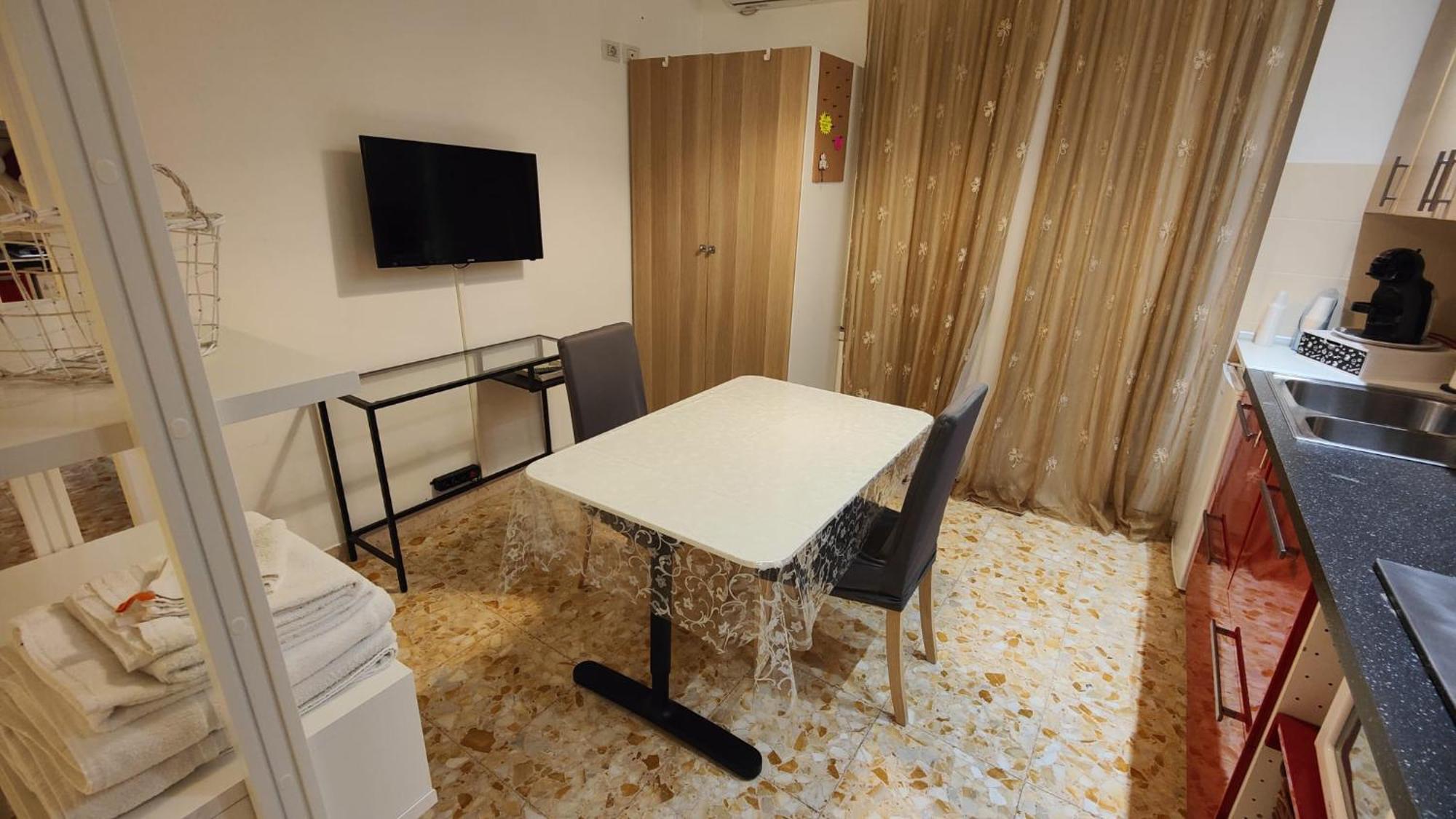 Sergio Tourist Rental Close Tiburtina Station Rome Buitenkant foto
