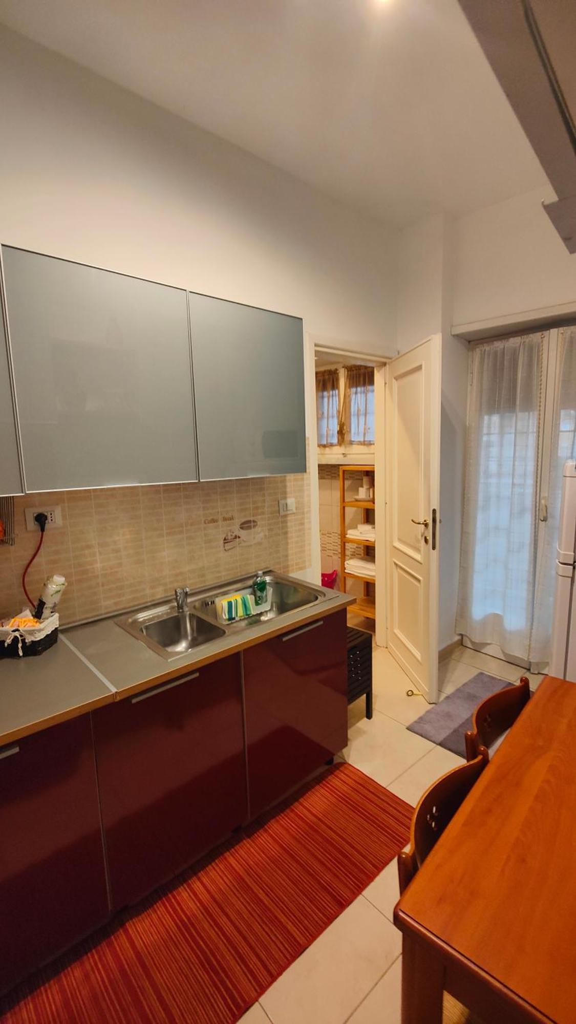 Sergio Tourist Rental Close Tiburtina Station Rome Buitenkant foto
