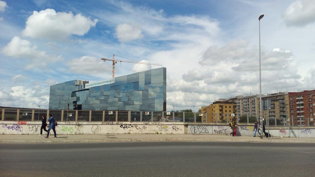 Sergio Tourist Rental Close Tiburtina Station Rome Buitenkant foto